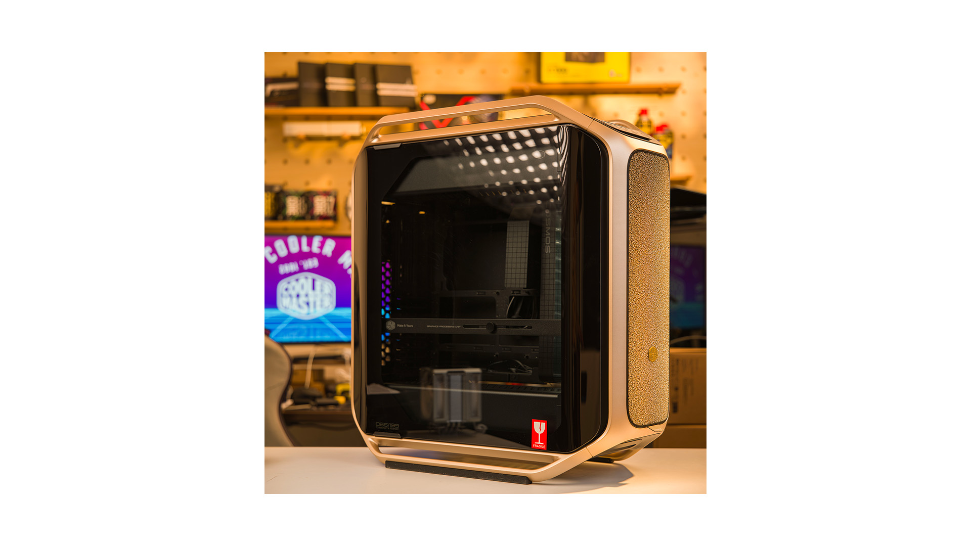 酷冷至尊Cosmos Alpha Gold